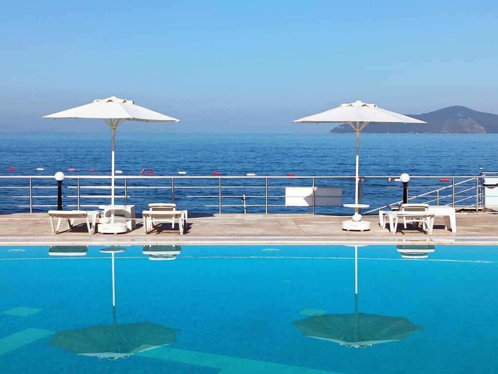 Resort Recruiters